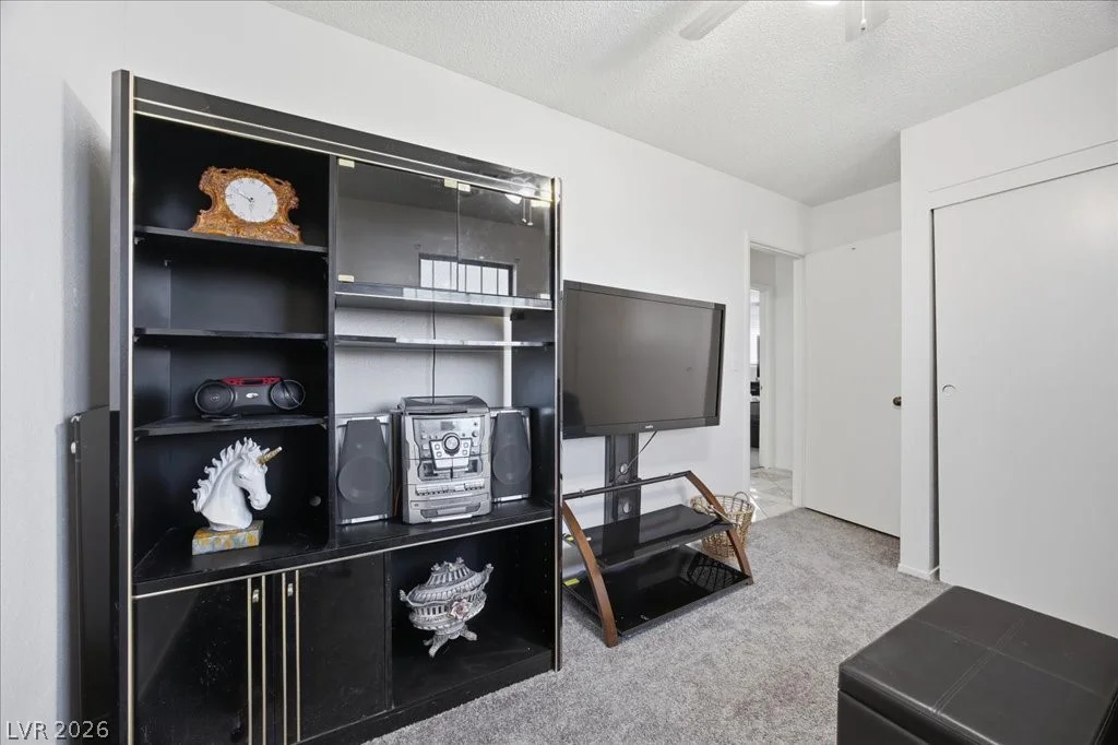 3920 Geist, Las Vegas, NV 89115