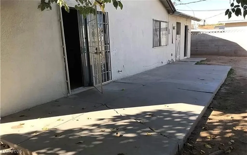 3258 GLENHURST, Las Vegas, NV 89121