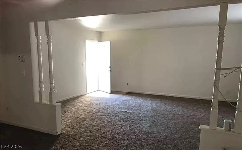 3258 GLENHURST, Las Vegas, NV 89121