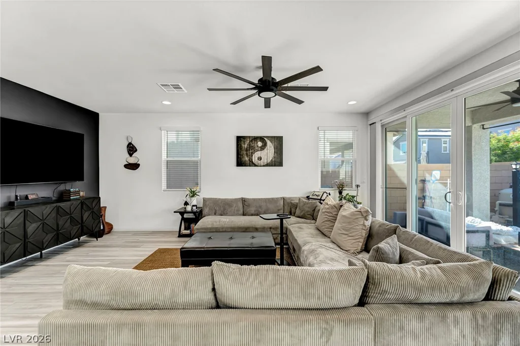 10197 Cluny, Las Vegas, NV 89178