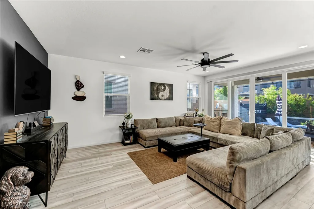 10197 Cluny, Las Vegas, NV 89178
