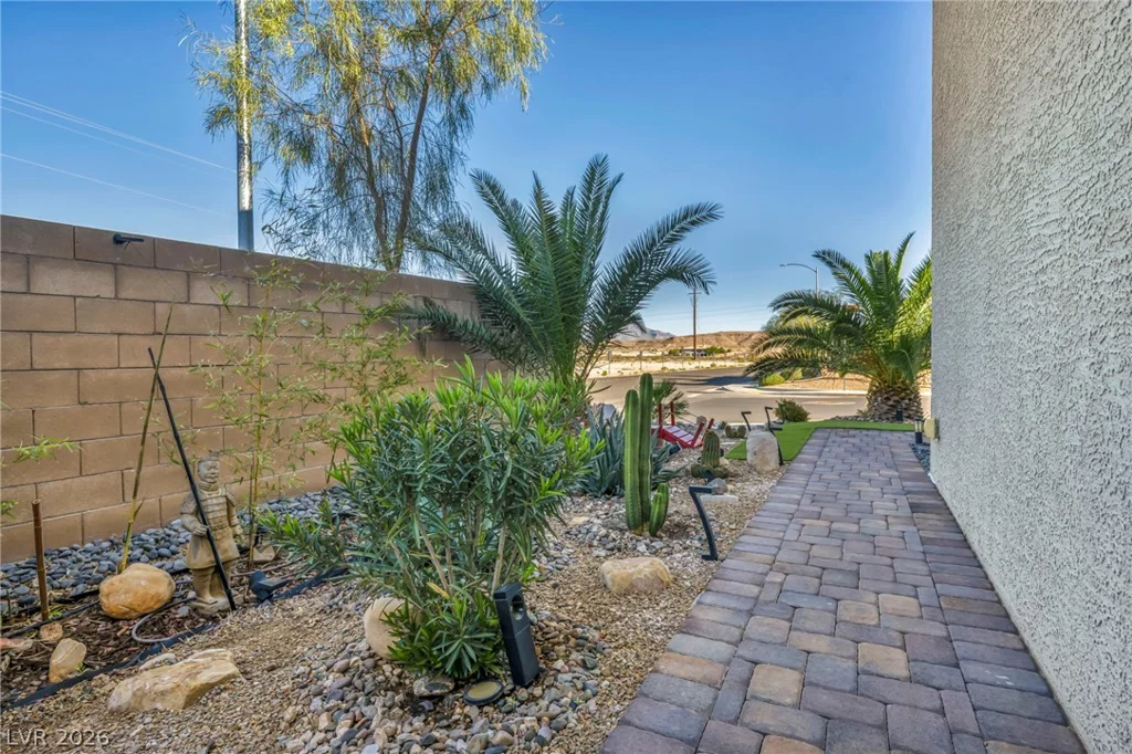 10197 Cluny, Las Vegas, NV 89178