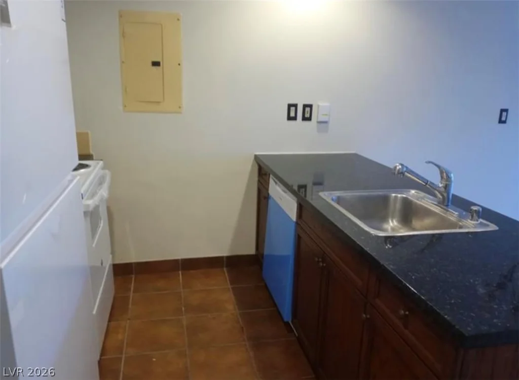 30 Strada Di Villaggio, Henderson, NV 89011