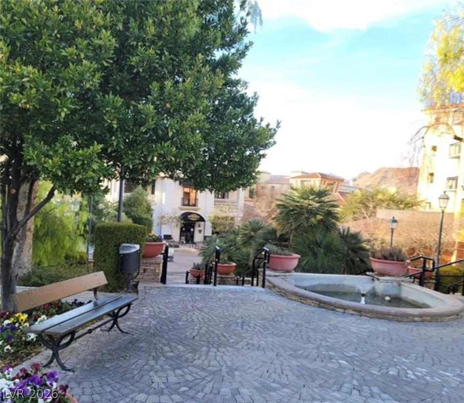 30 Strada Di Villaggio, Henderson, NV 89011