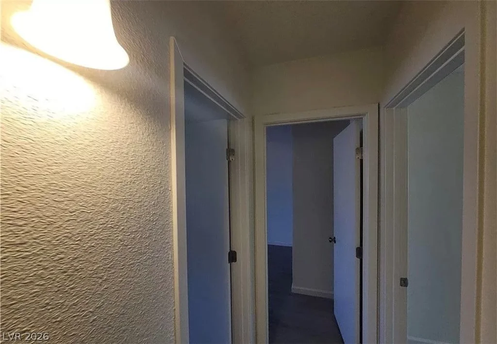 3749 Ponderosa, Las Vegas, NV 89115