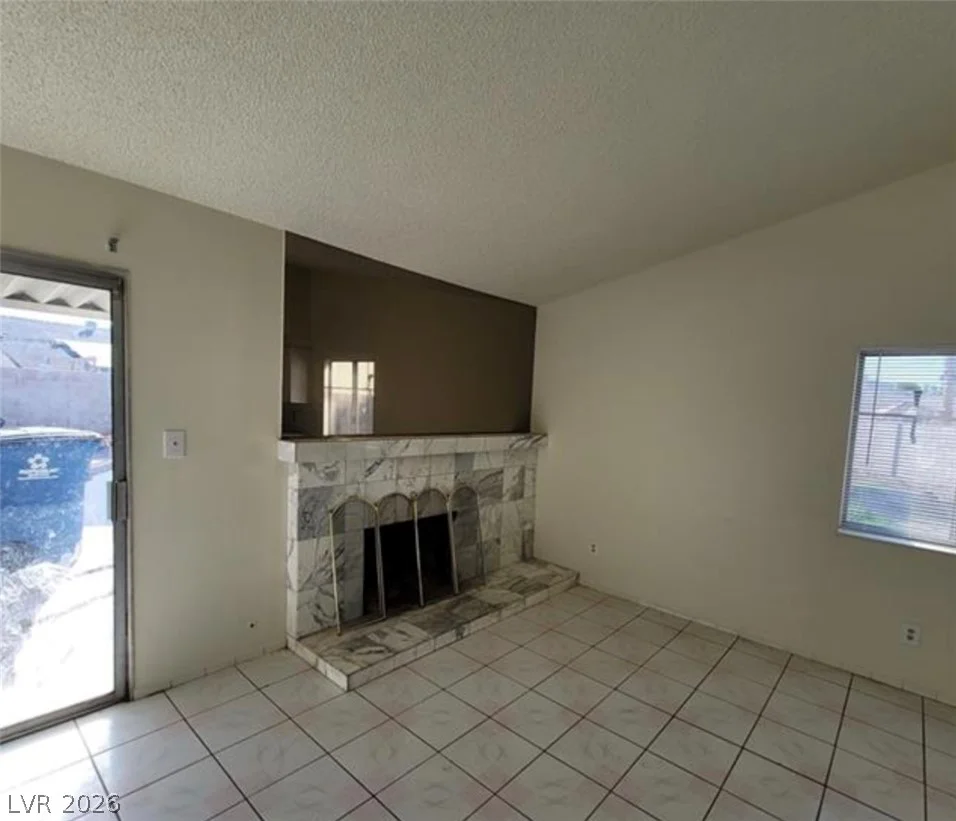 1673 Caliente, Las Vegas, NV 89119