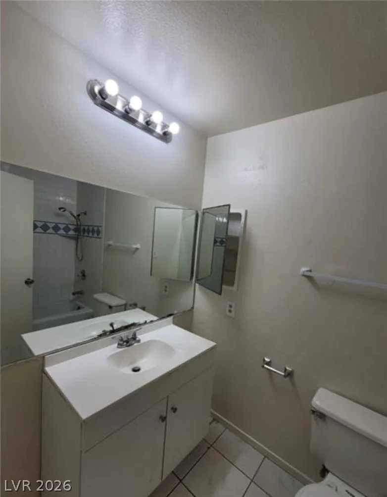 1673 Caliente, Las Vegas, NV 89119