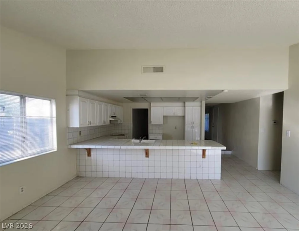 1673 Caliente, Las Vegas, NV 89119