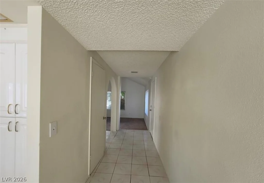 1673 Caliente, Las Vegas, NV 89119