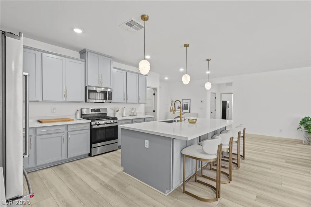 9935 Joshua Foothills, Las Vegas, NV 89178