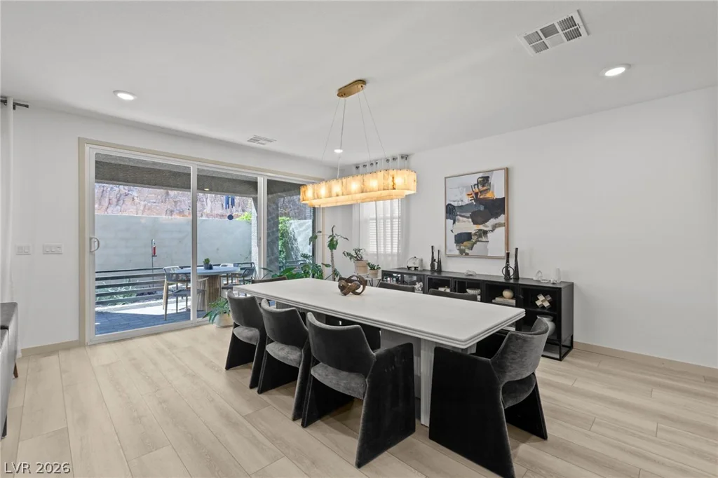 9935 Joshua Foothills, Las Vegas, NV 89178