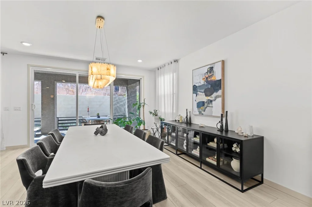 9935 Joshua Foothills, Las Vegas, NV 89178