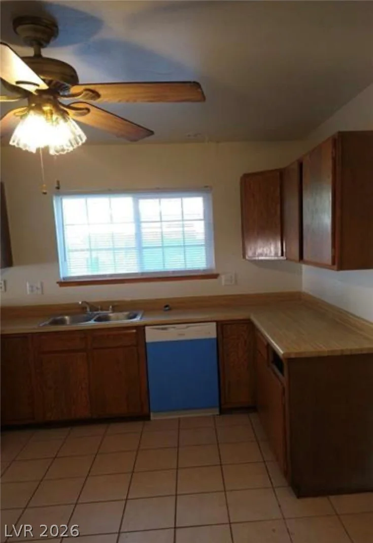 212 Bradshaw, Las Vegas, NV 89145