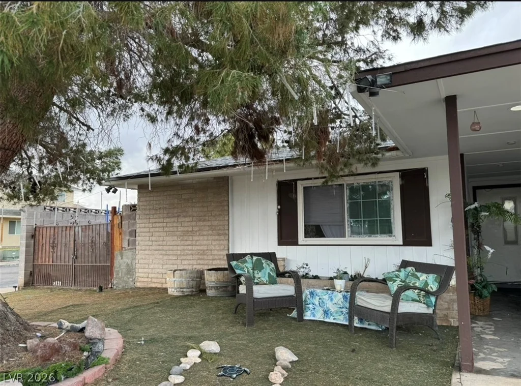 212 Bradshaw, Las Vegas, NV 89145