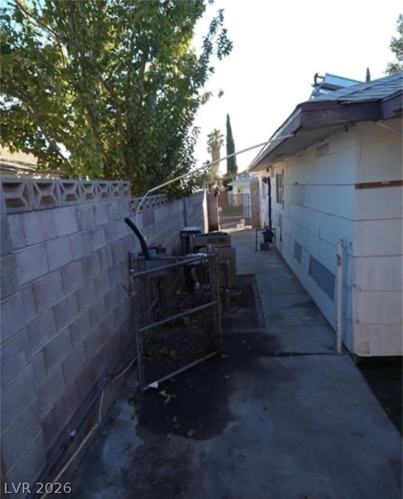 212 Bradshaw, Las Vegas, NV 89145