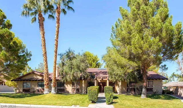 7664 Angel Crest, Las Vegas, NV 89117