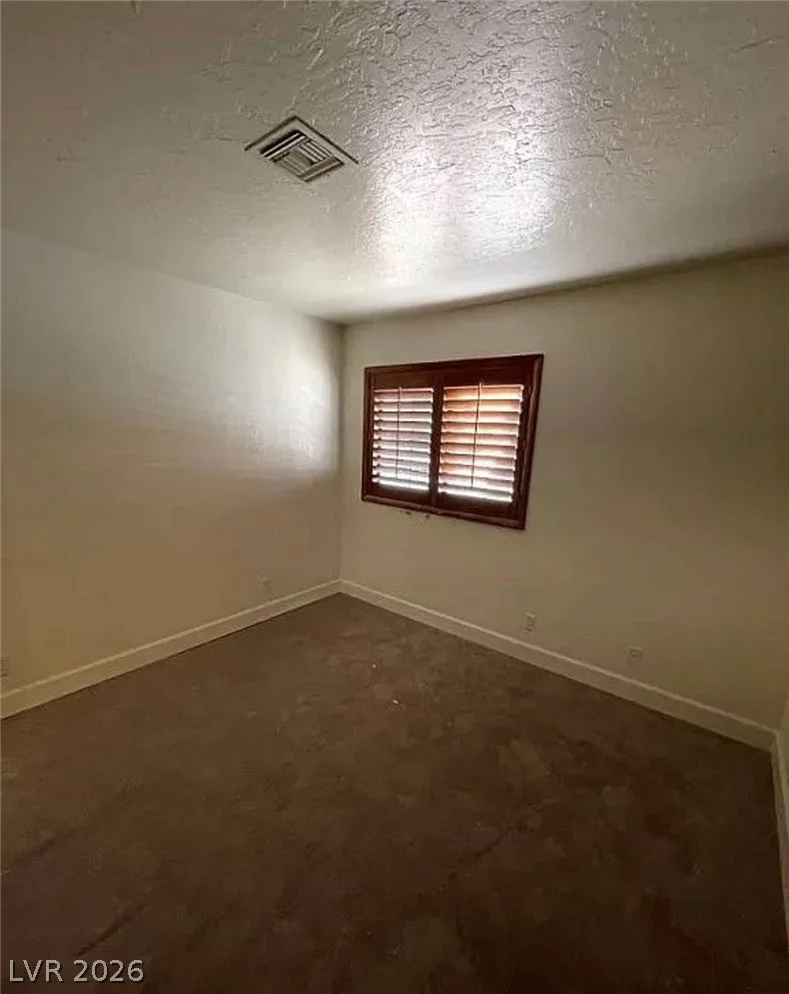 7664 Angel Crest, Las Vegas, NV 89117