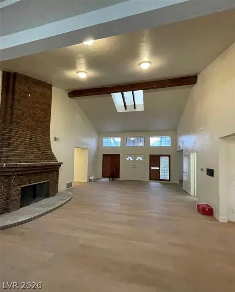 7664 Angel Crest, Las Vegas, NV 89117
