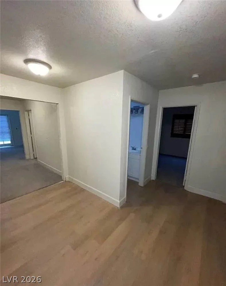 7664 Angel Crest, Las Vegas, NV 89117