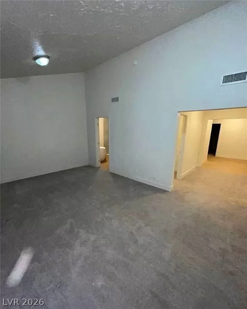 7664 Angel Crest, Las Vegas, NV 89117