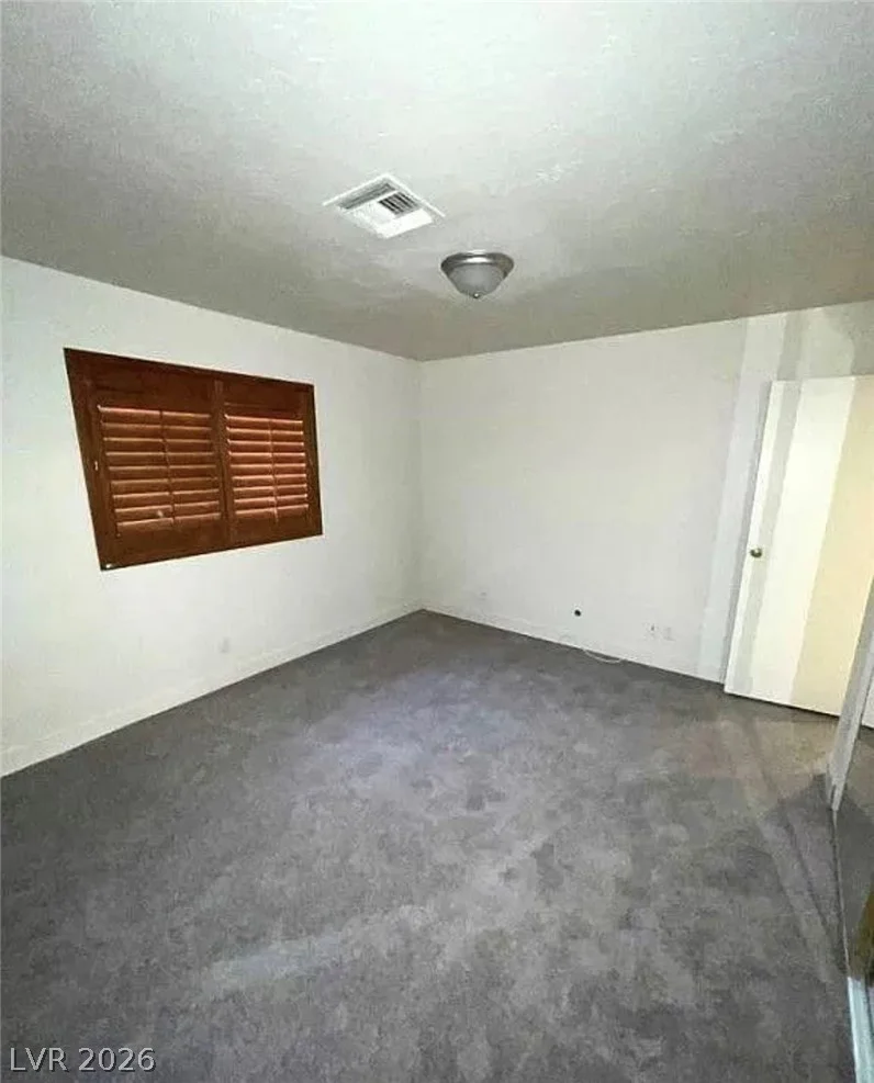 7664 Angel Crest, Las Vegas, NV 89117