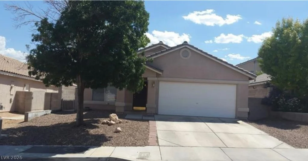 33 Newburg, North Las Vegas, NV 89032