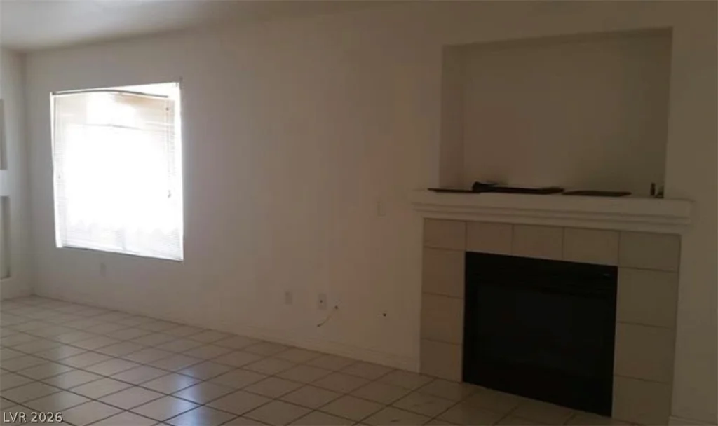 33 Newburg, North Las Vegas, NV 89032