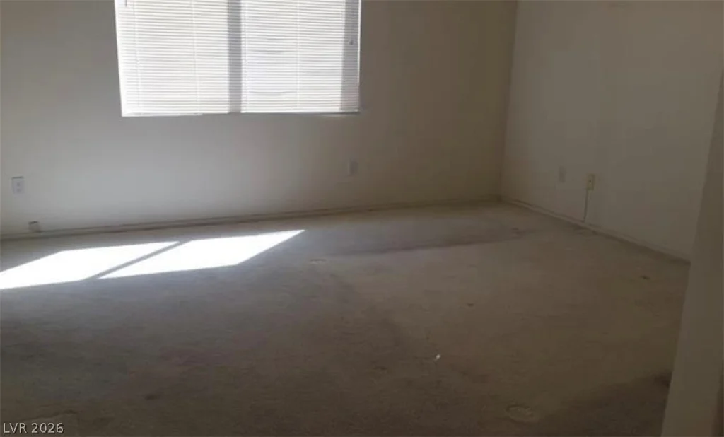 33 Newburg, North Las Vegas, NV 89032