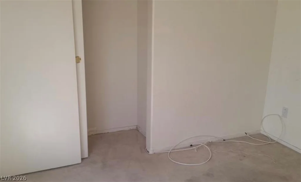 33 Newburg, North Las Vegas, NV 89032