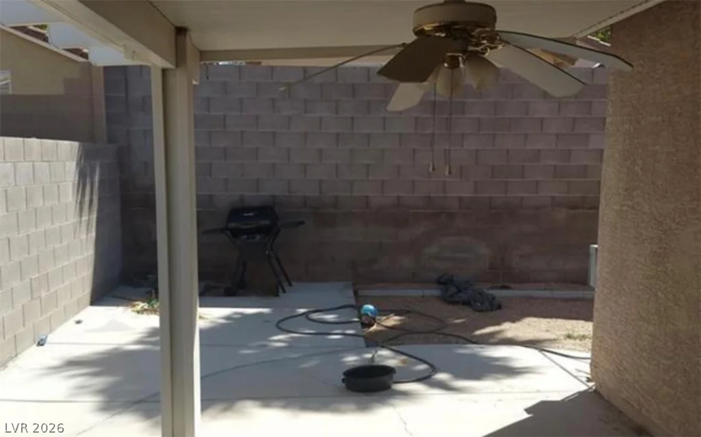 33 Newburg, North Las Vegas, NV 89032