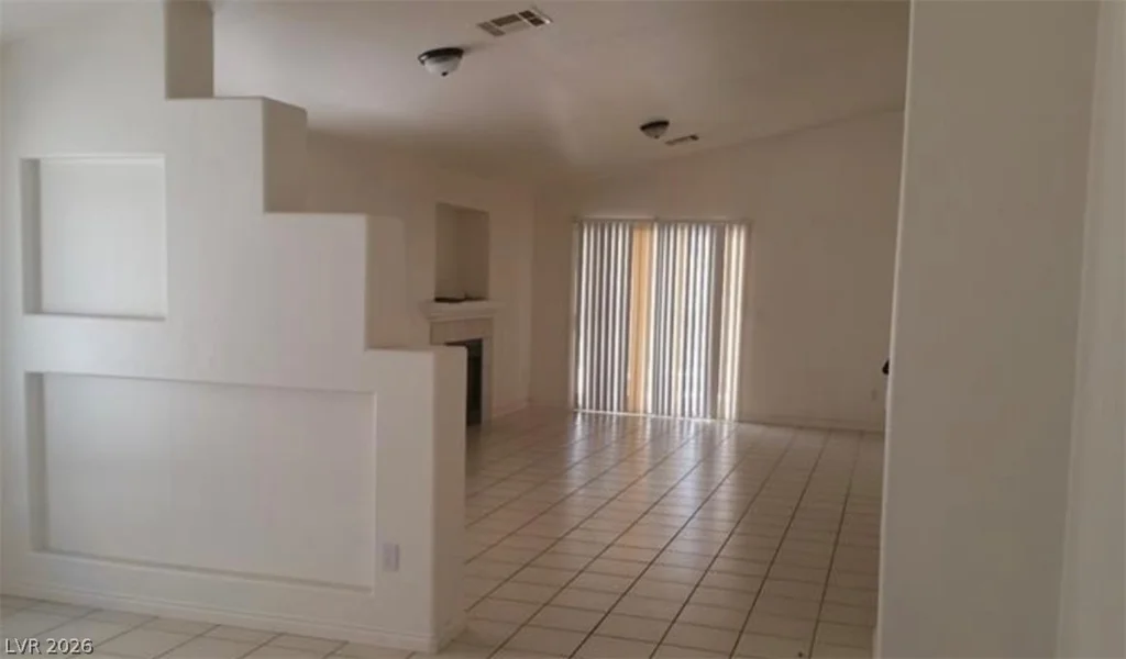 33 Newburg, North Las Vegas, NV 89032