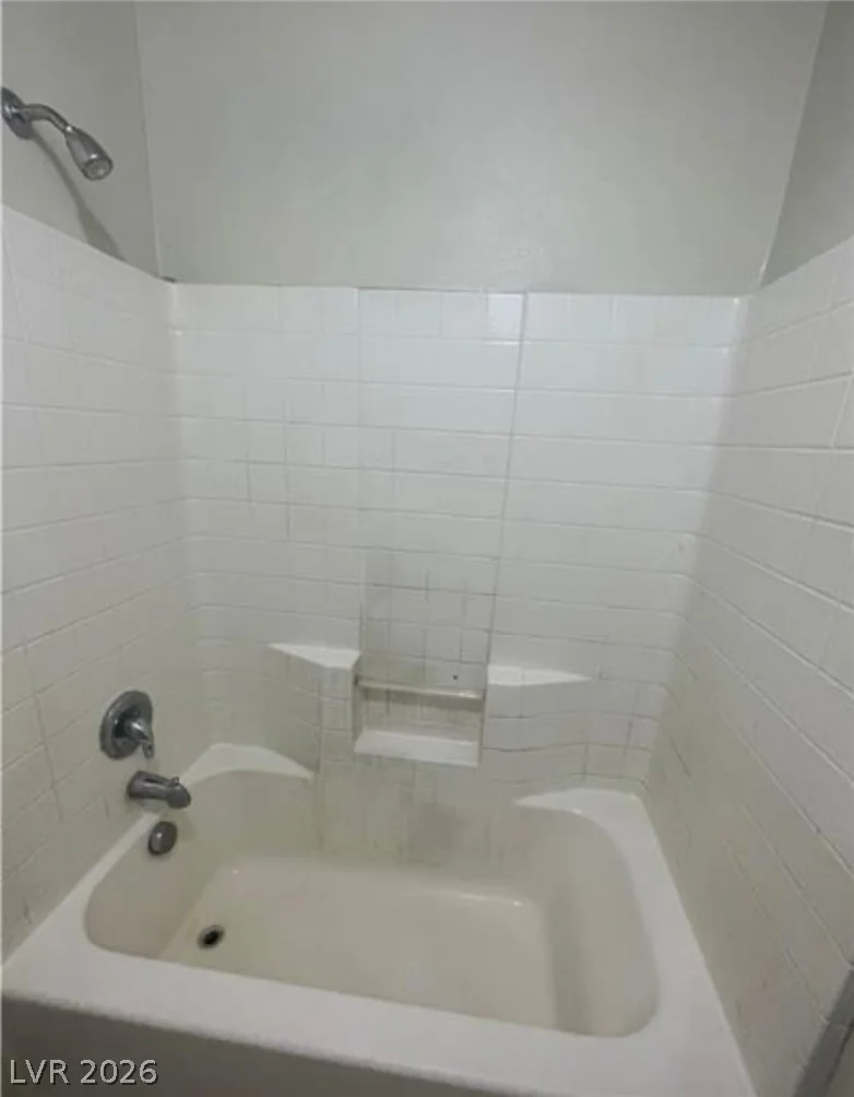 1209 Equator, North Las Vegas, NV 89032