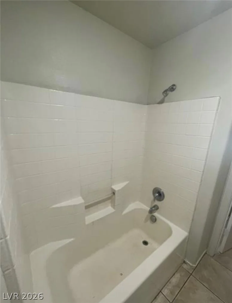 1209 Equator, North Las Vegas, NV 89032