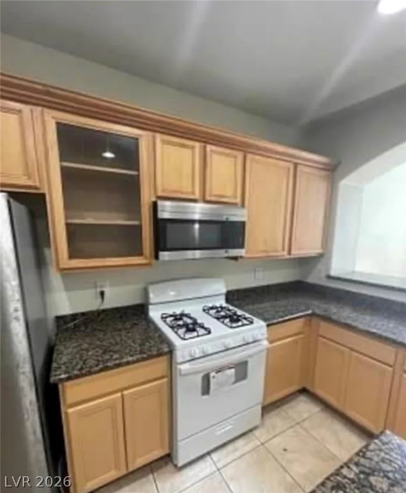 1209 Equator, North Las Vegas, NV 89032