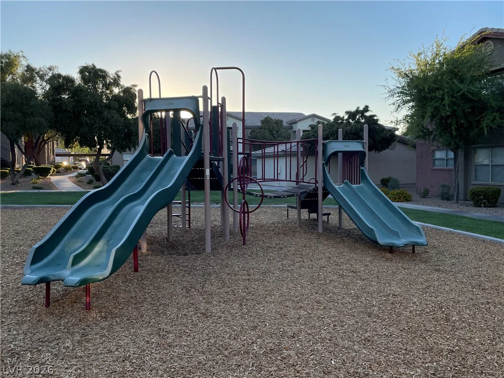 8000 Badura, Las Vegas, NV 89113
