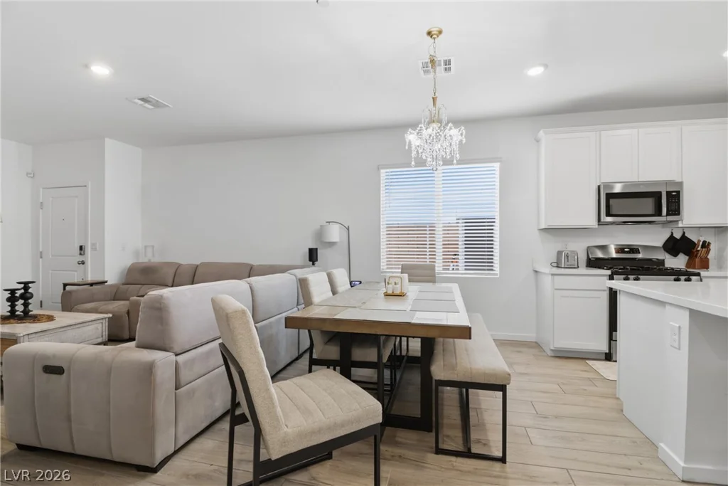 101 Cameron Chase, Henderson, NV 89011