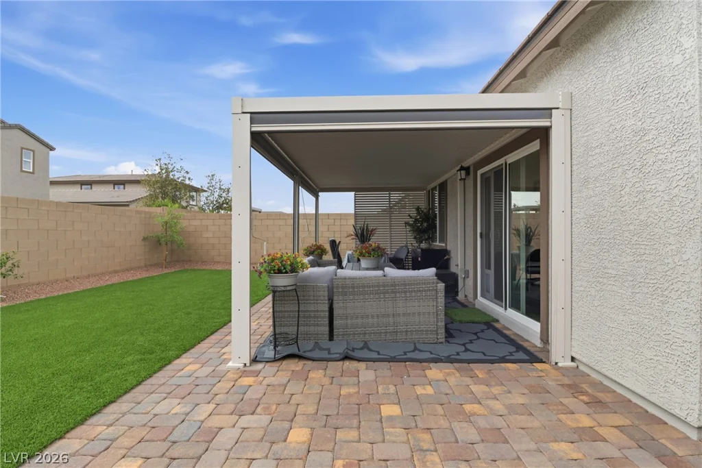 101 Cameron Chase, Henderson, NV 89011