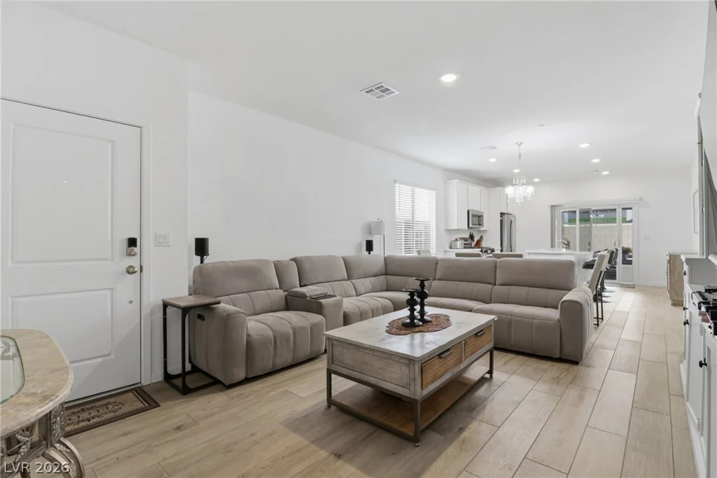 101 Cameron Chase, Henderson, NV 89011