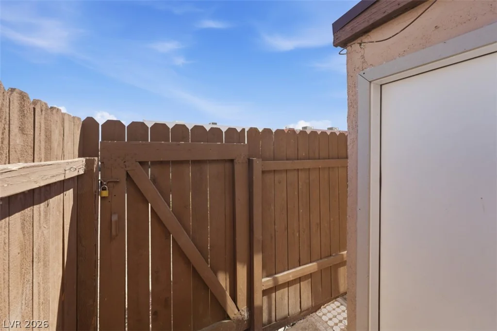 3469 Villa Knolls South, Las Vegas, NV 89120