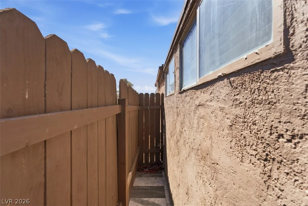 3469 Villa Knolls South, Las Vegas, NV 89120