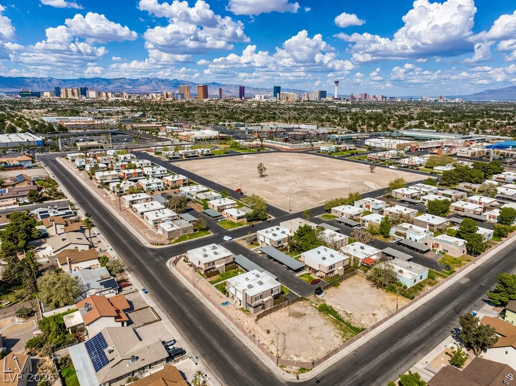 3469 Villa Knolls South, Las Vegas, NV 89120