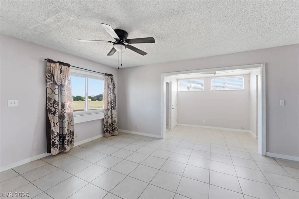 3469 Villa Knolls South, Las Vegas, NV 89120
