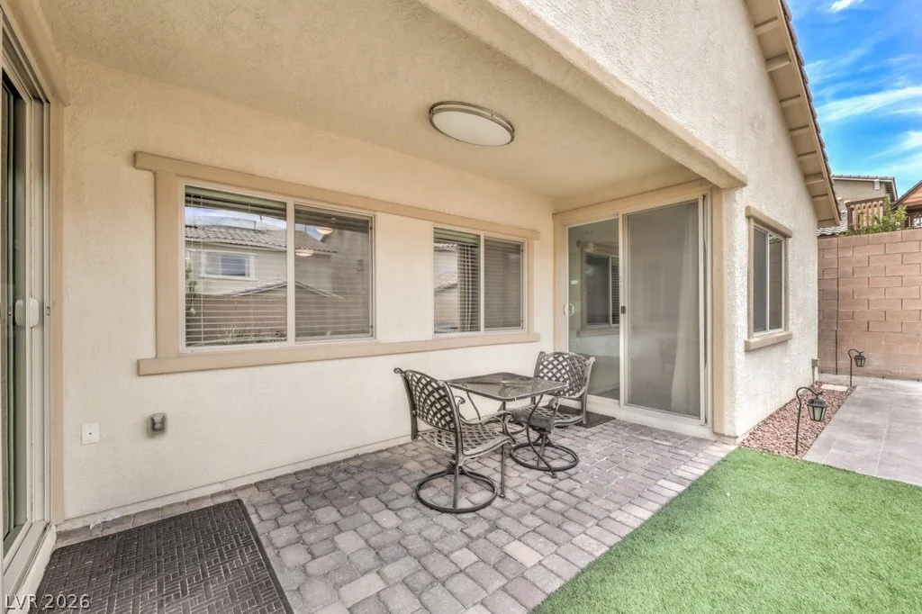 1546 Point Vista, Henderson, NV 89014