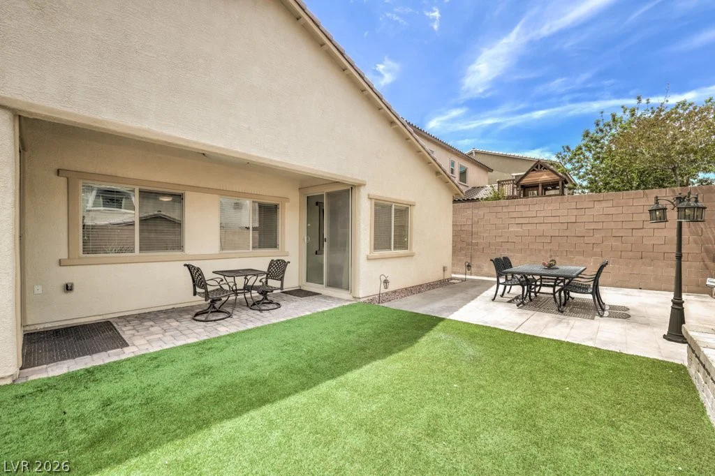 1546 Point Vista, Henderson, NV 89014