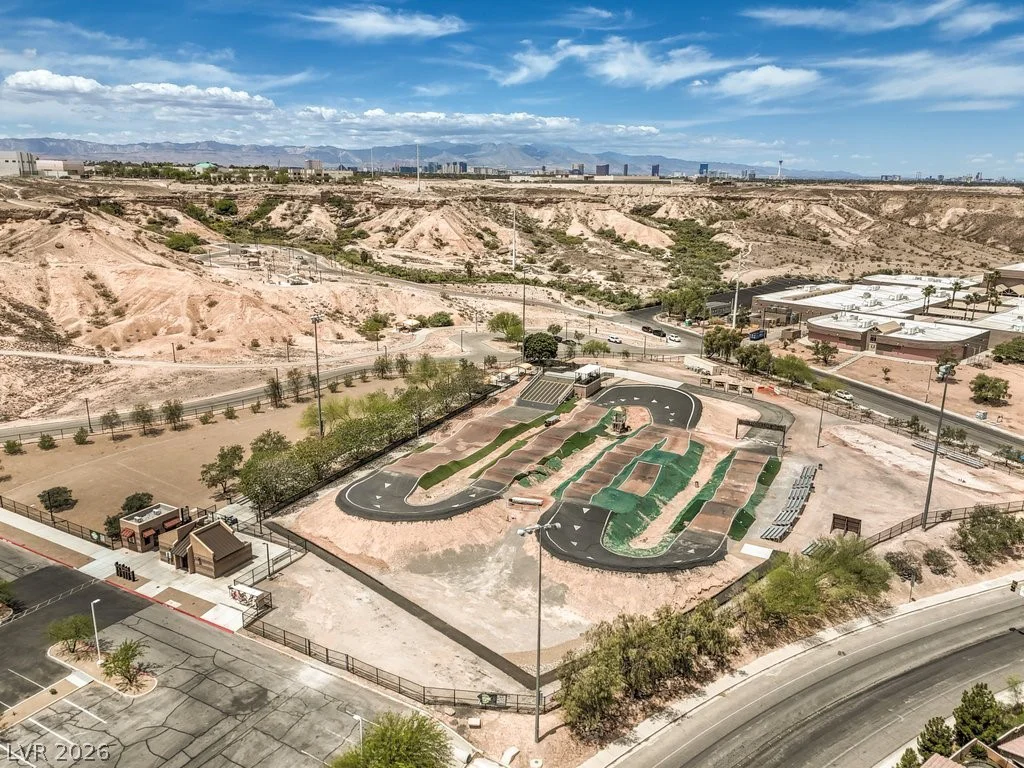 1546 Point Vista, Henderson, NV 89014