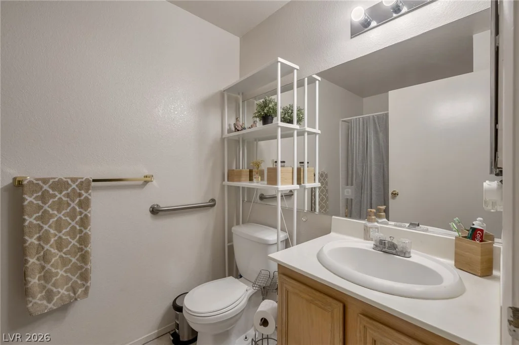 1909 Mountain Hills, Las Vegas, NV 89128