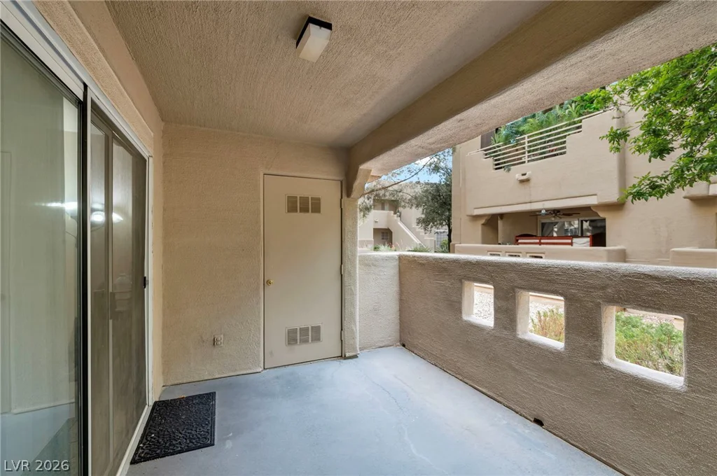 1909 Mountain Hills, Las Vegas, NV 89128