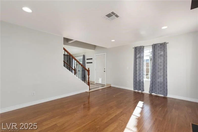 924 Angel Star, Las Vegas, NV 89145