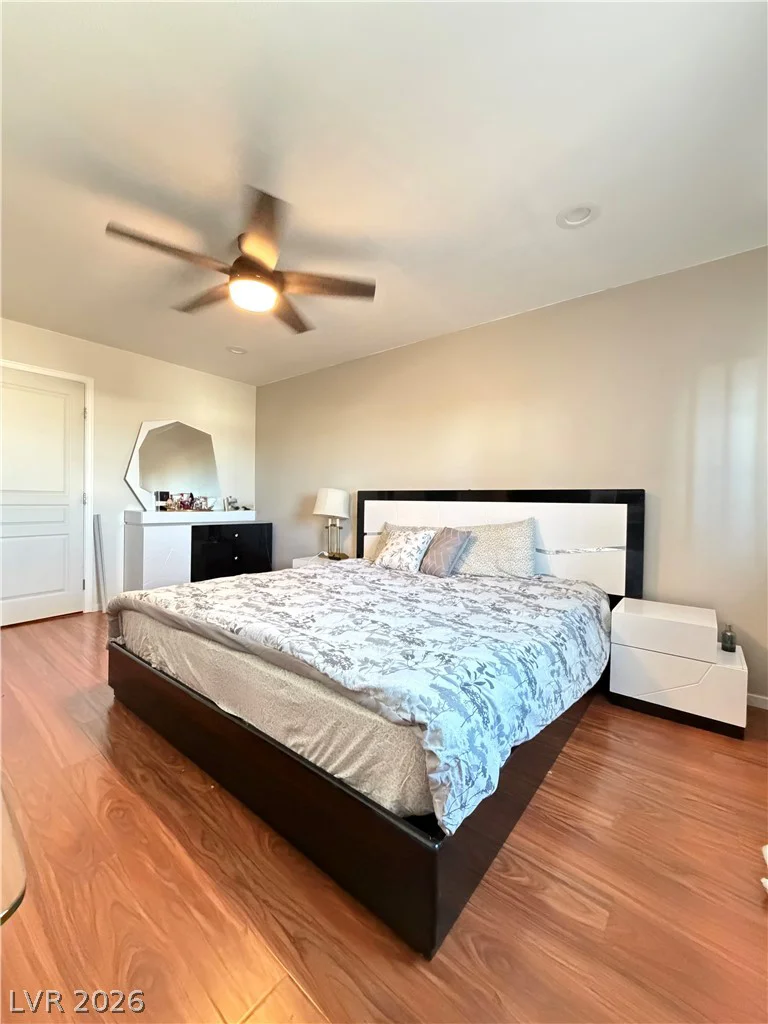 924 Angel Star, Las Vegas, NV 89145
