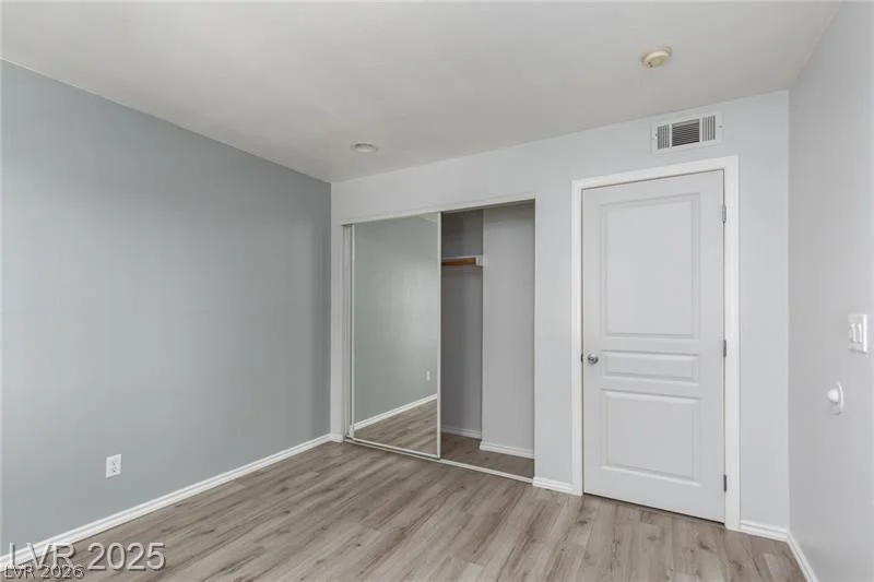 924 Angel Star, Las Vegas, NV 89145